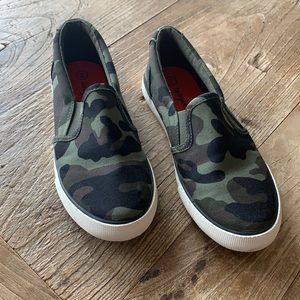 Boys Cat and Jack shoes